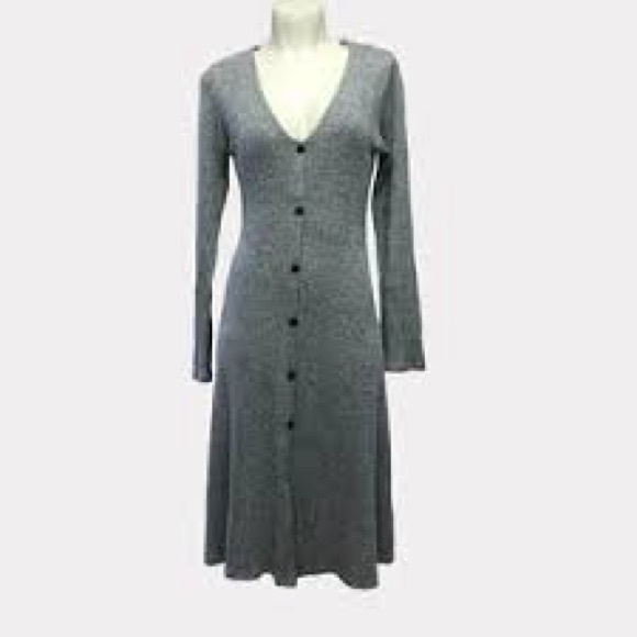 Monteau dress, size small - Picture 5 of 5